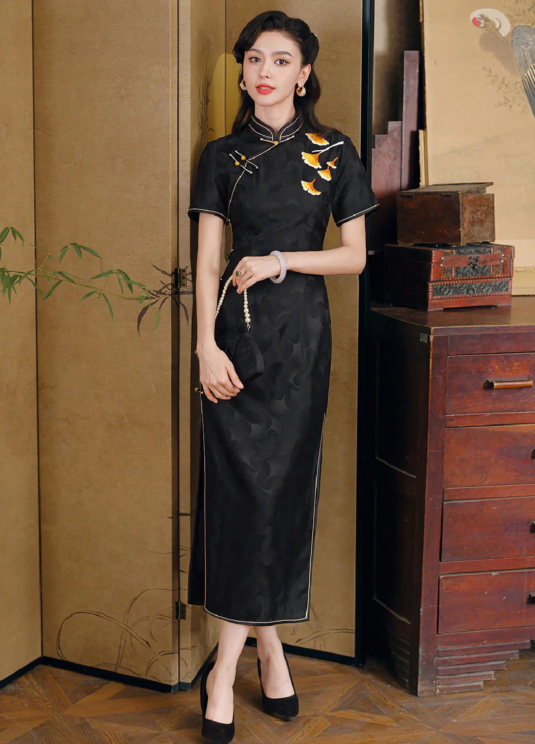 Black Silk Cheongsam Qipao Dress