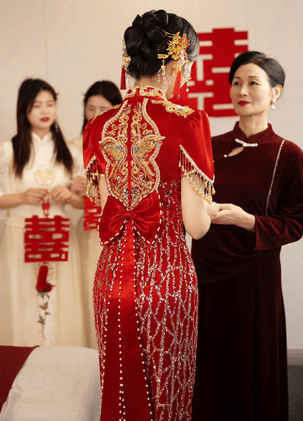 Wedding Qipao | Shop Chinese Bridal Dresses